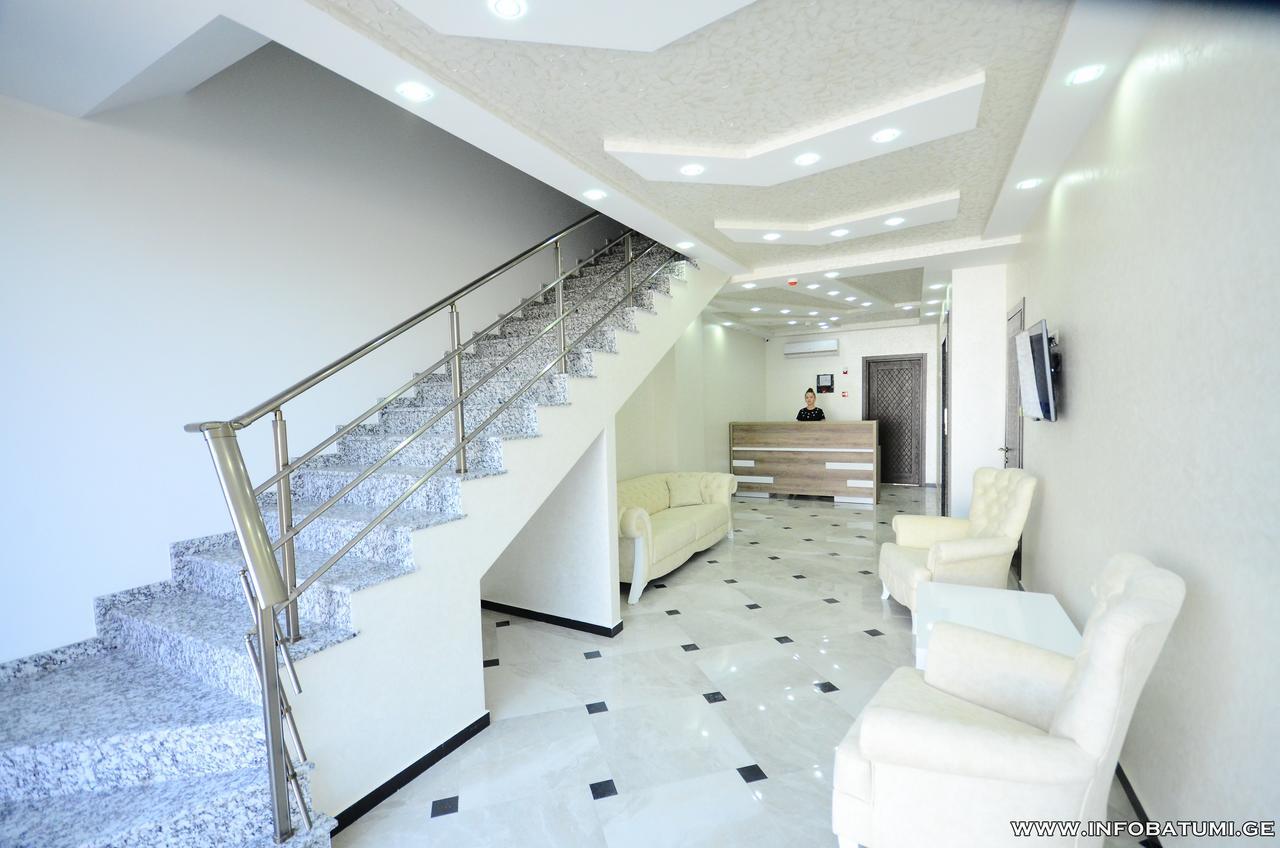 Dream Tower Hotel Batumi Exterior photo