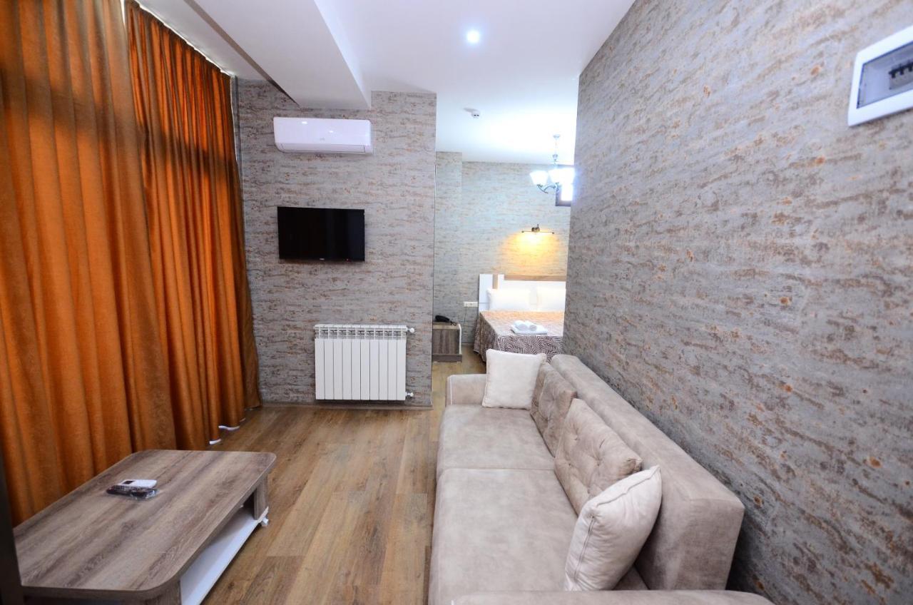 Dream Tower Hotel Batumi Exterior photo
