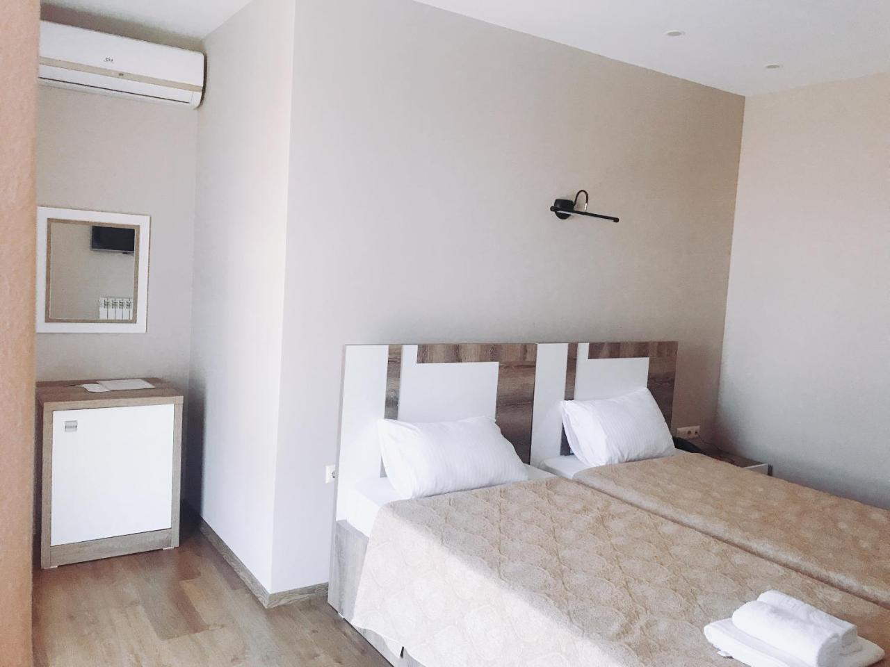 Dream Tower Hotel Batumi Exterior photo
